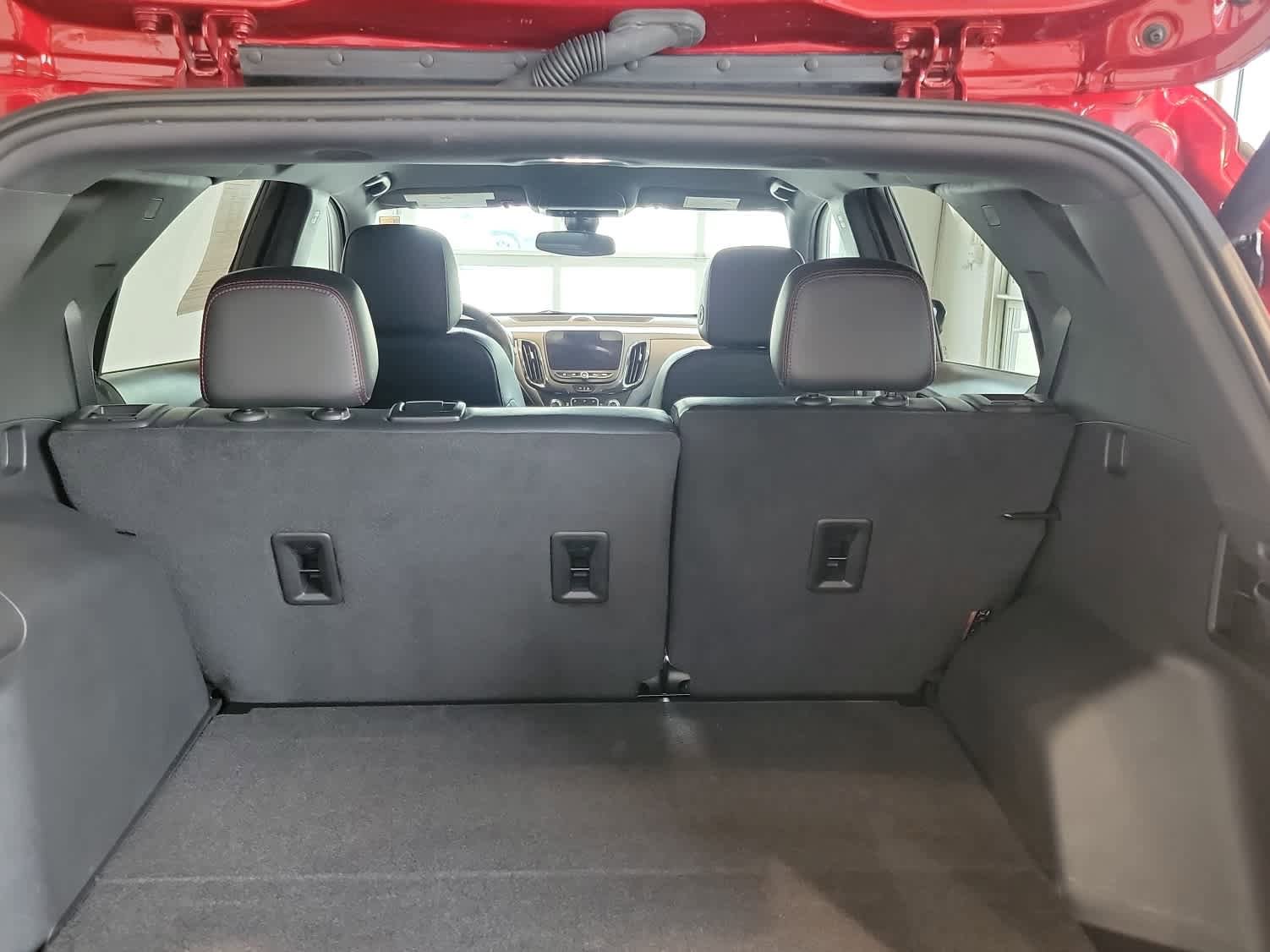 Used 2023 Chevrolet Equinox RS AWD/4WD image 19