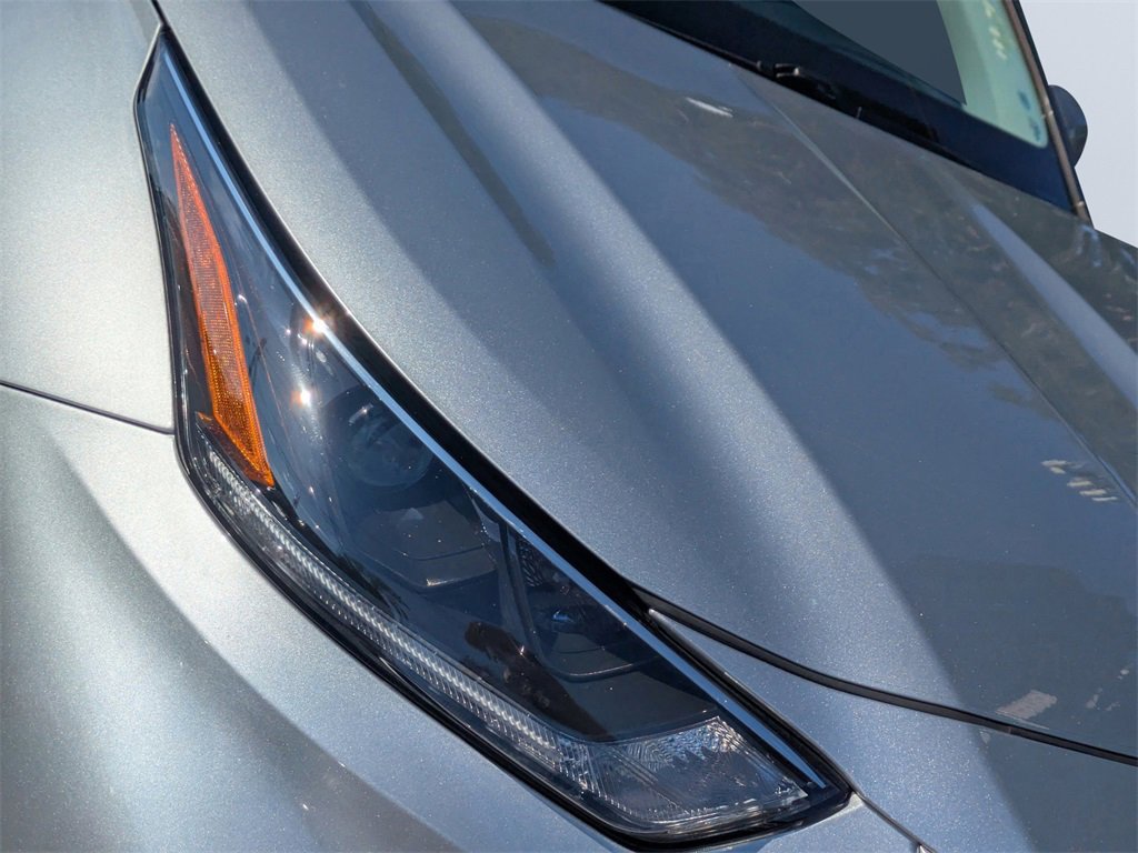 Used 2021 Toyota Highlander XLE image 9