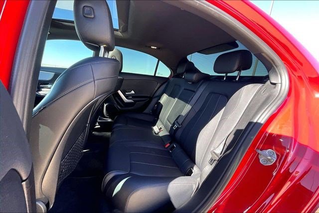 Used 2019 Mercedes-Benz A 220 image 31