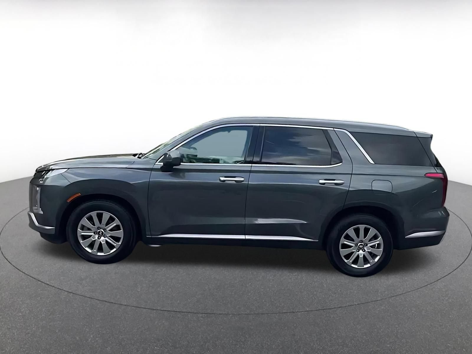 Used 2025 Hyundai Palisade SEL FWD image 8