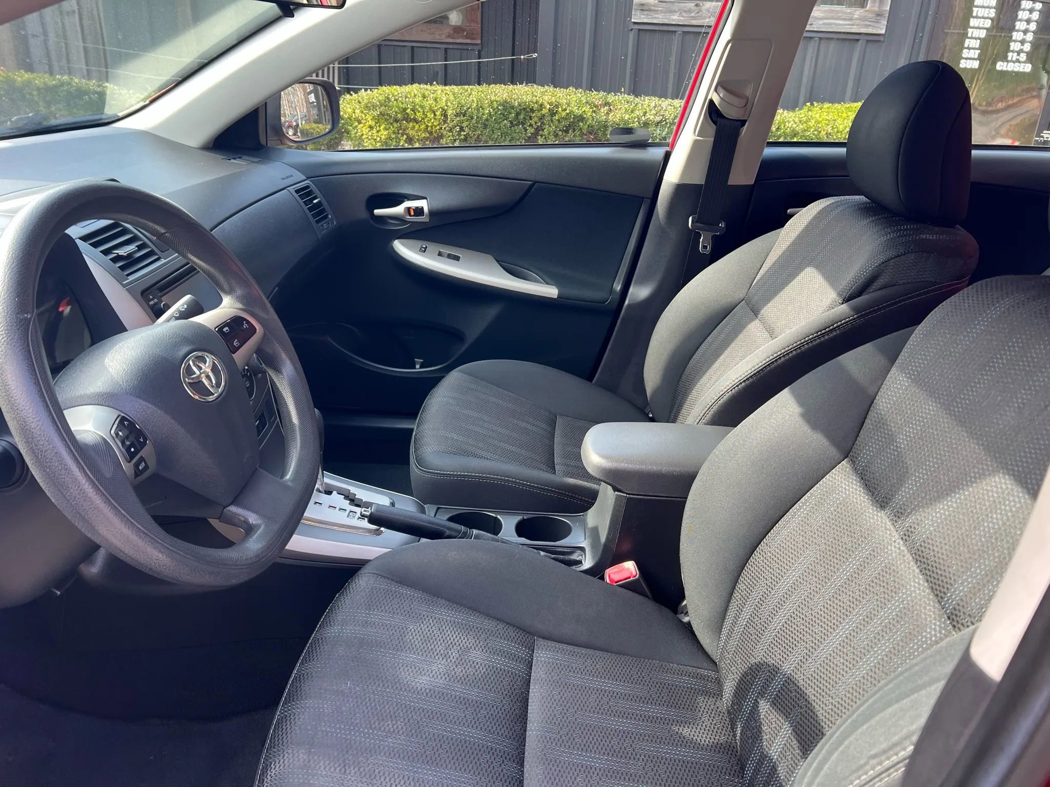 Used 2013 Toyota Corolla S w/ Premium Pkg image 12