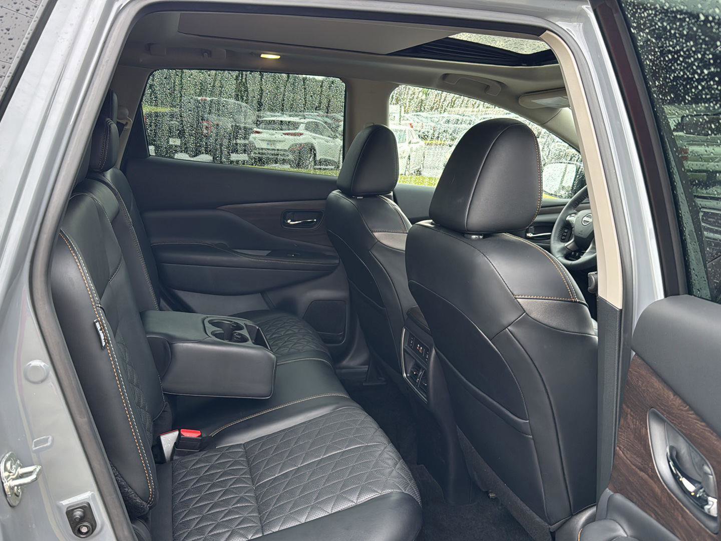Used 2024 Nissan Murano Platinum w/ Cargo Package image 11
