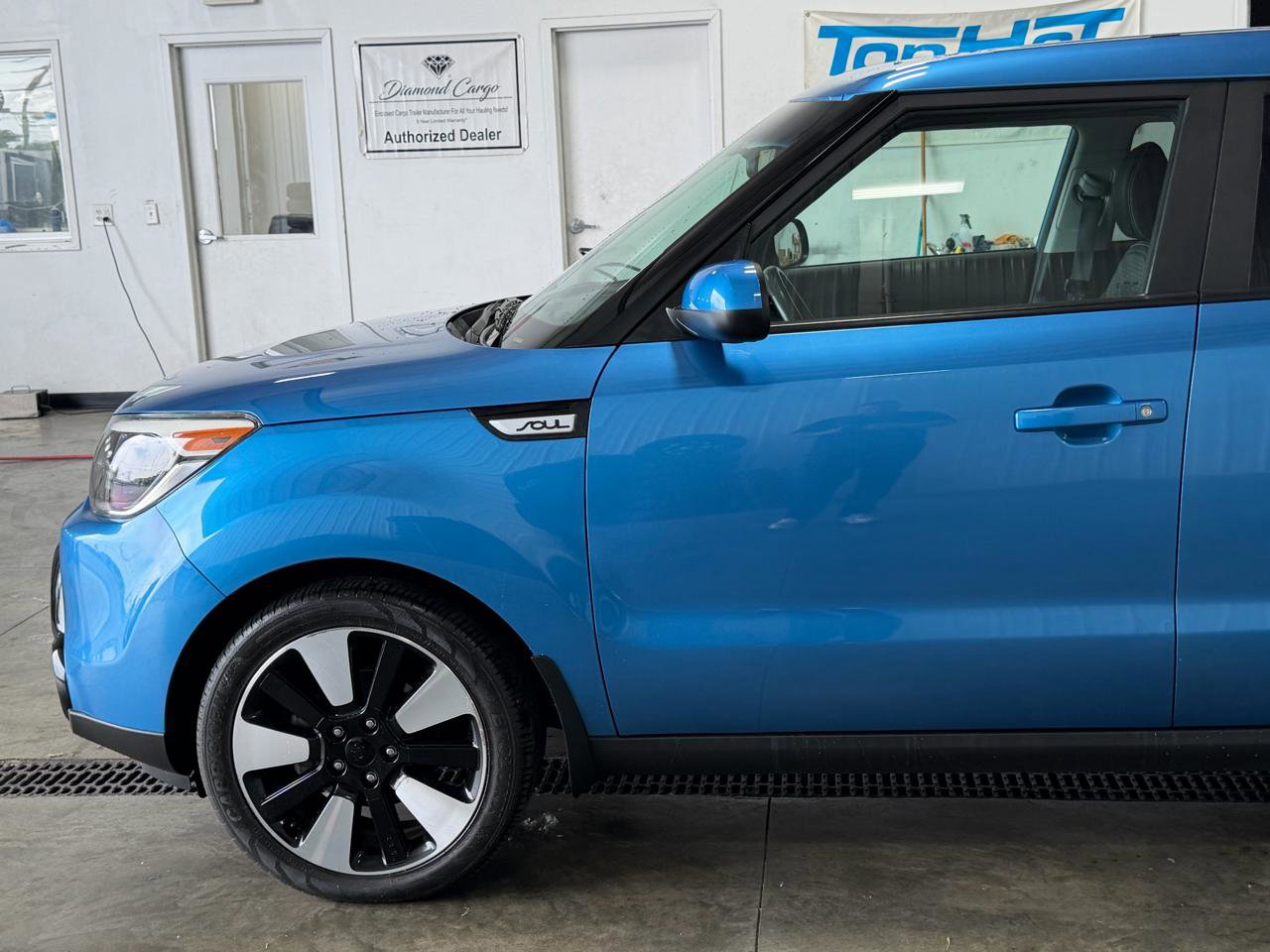 Used 2016 Kia Soul + w/ Designer's Package FWD image 35