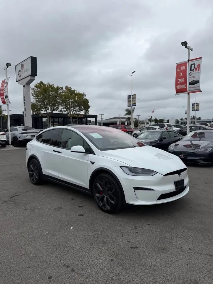 Used 2026 Tesla Model X Plaid AWD/4WD image 2