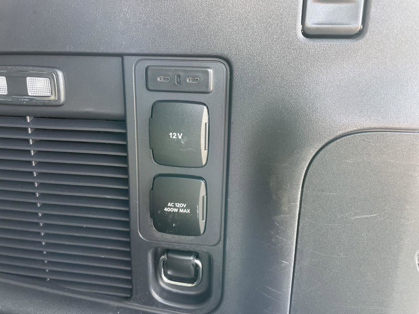 Used 2025 Ford Expedition Max Active AWD/4WD image 47