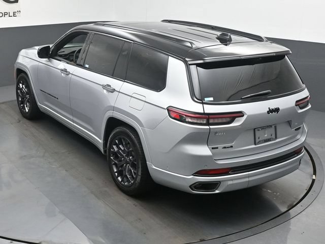 Used 2023 Jeep Grand Cherokee L Summit AWD/4WD image 44