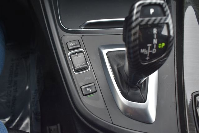 Used 2017 BMW 330i xDrive Sedan image 31