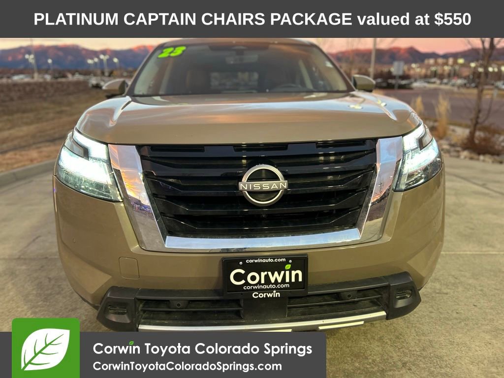 Used 2023 Nissan Pathfinder Platinum image 5