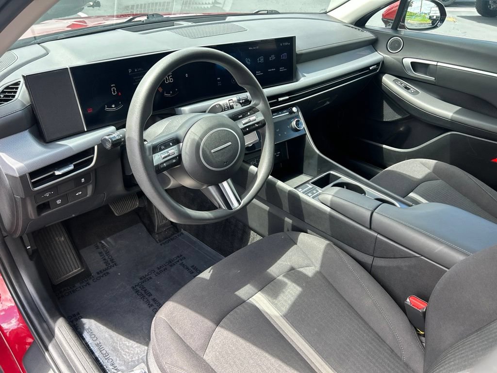 Used 2025 Hyundai Sonata SEL FWD image 18