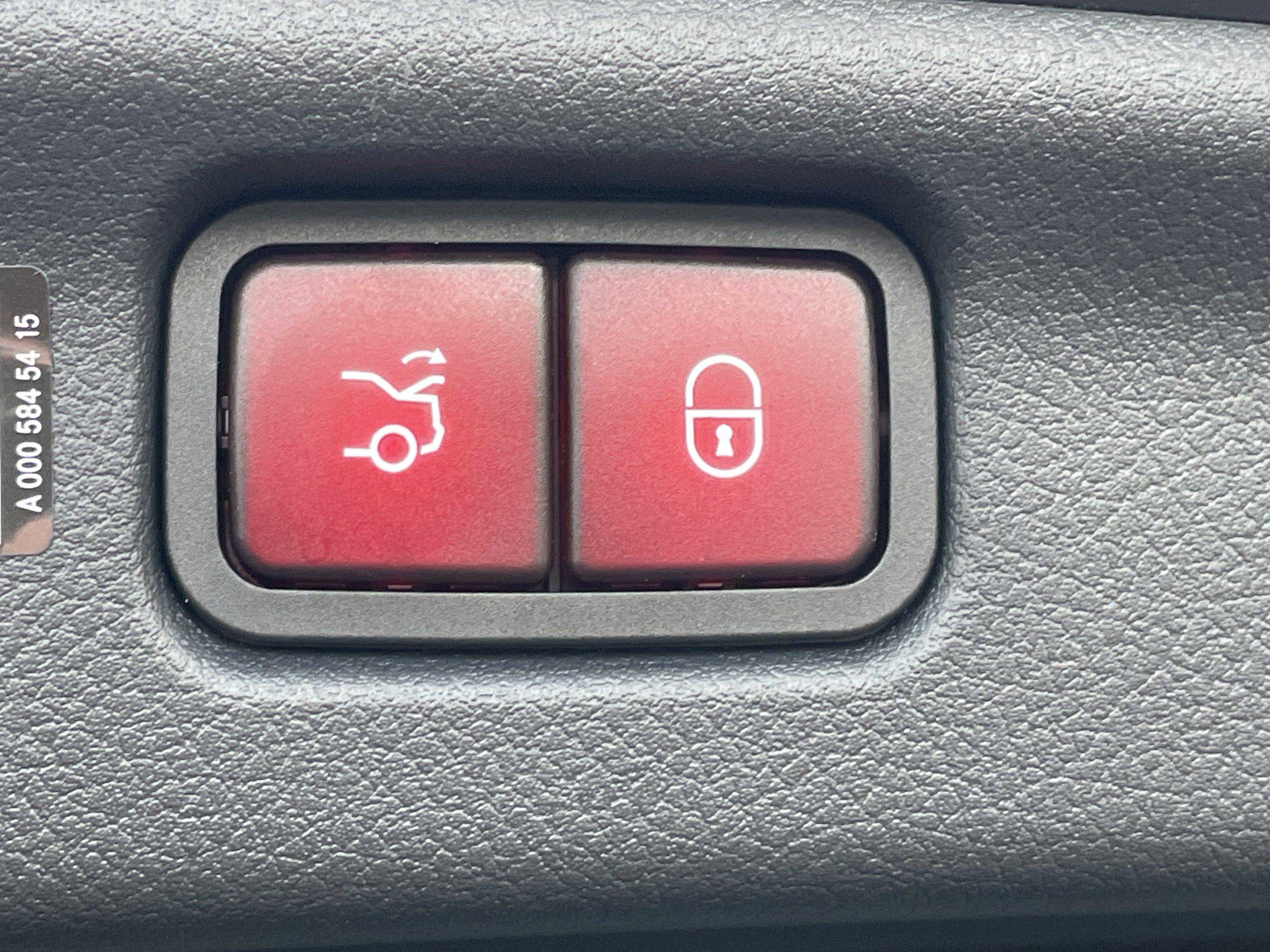 New 2026 Mercedes-Benz C 300 4MATIC Sedan image 12