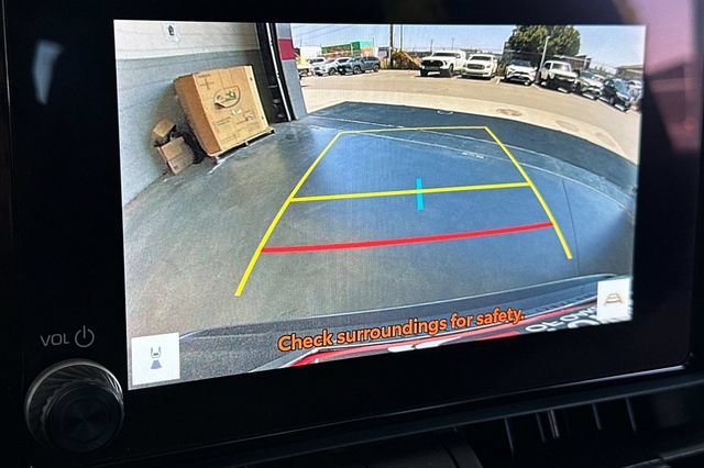 Used 2024 Toyota RAV4 XLE FWD image 24