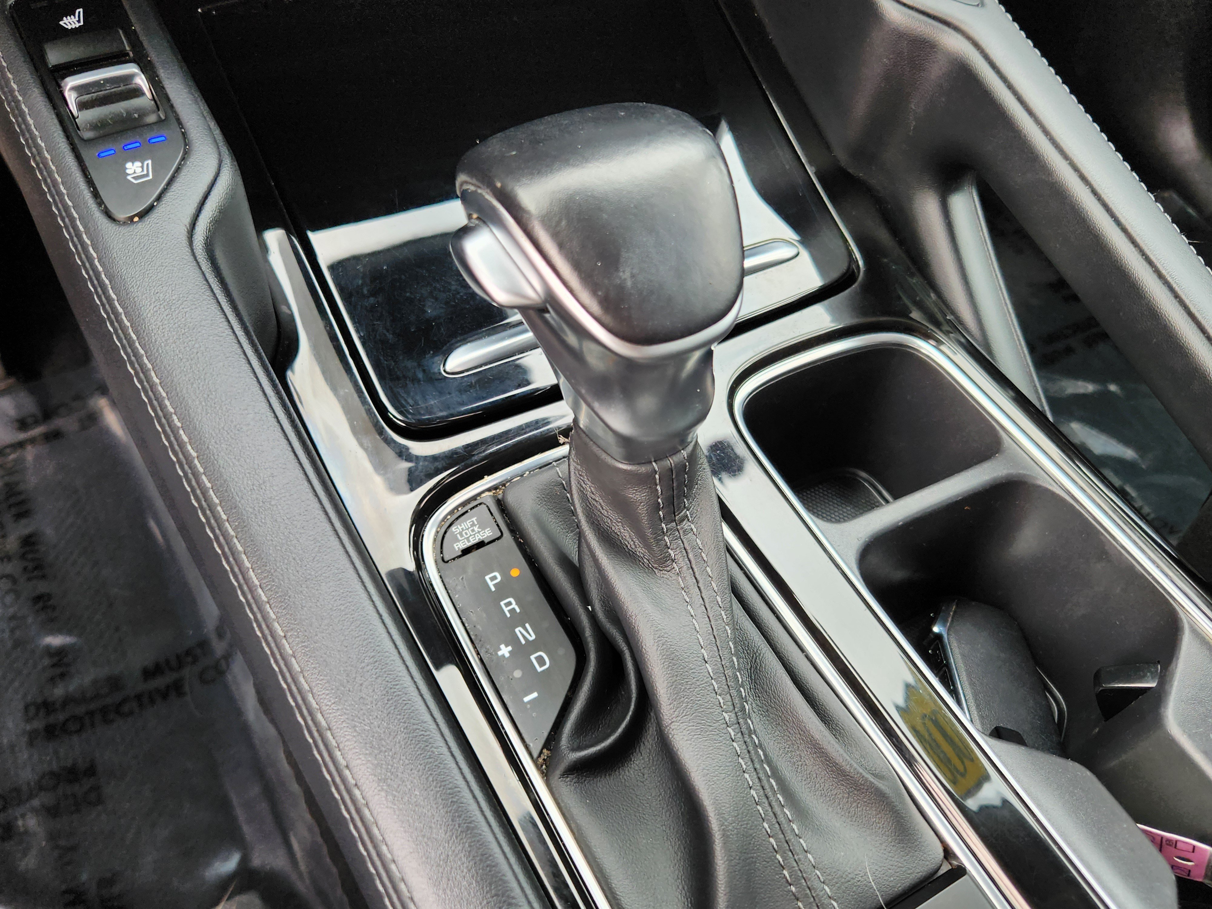 Used 2020 Kia Telluride SX w/ SX Prestige Package AWD/4WD image 23
