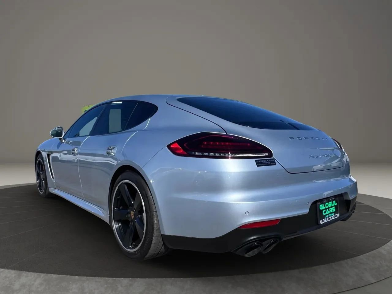 Used 2016 Porsche Panamera GTS image 7
