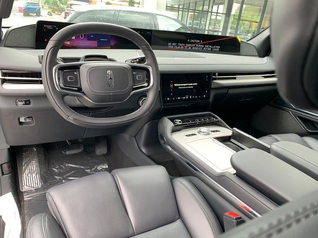 New 2026 Lincoln Navigator L Reserve w/ Jet Appearance Package AWD/4WD image 25
