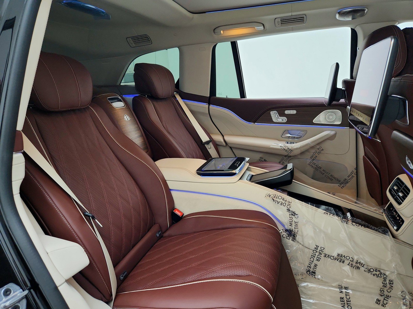 New 2026 Mercedes-Benz Maybach GLS 600 4MATIC image 16