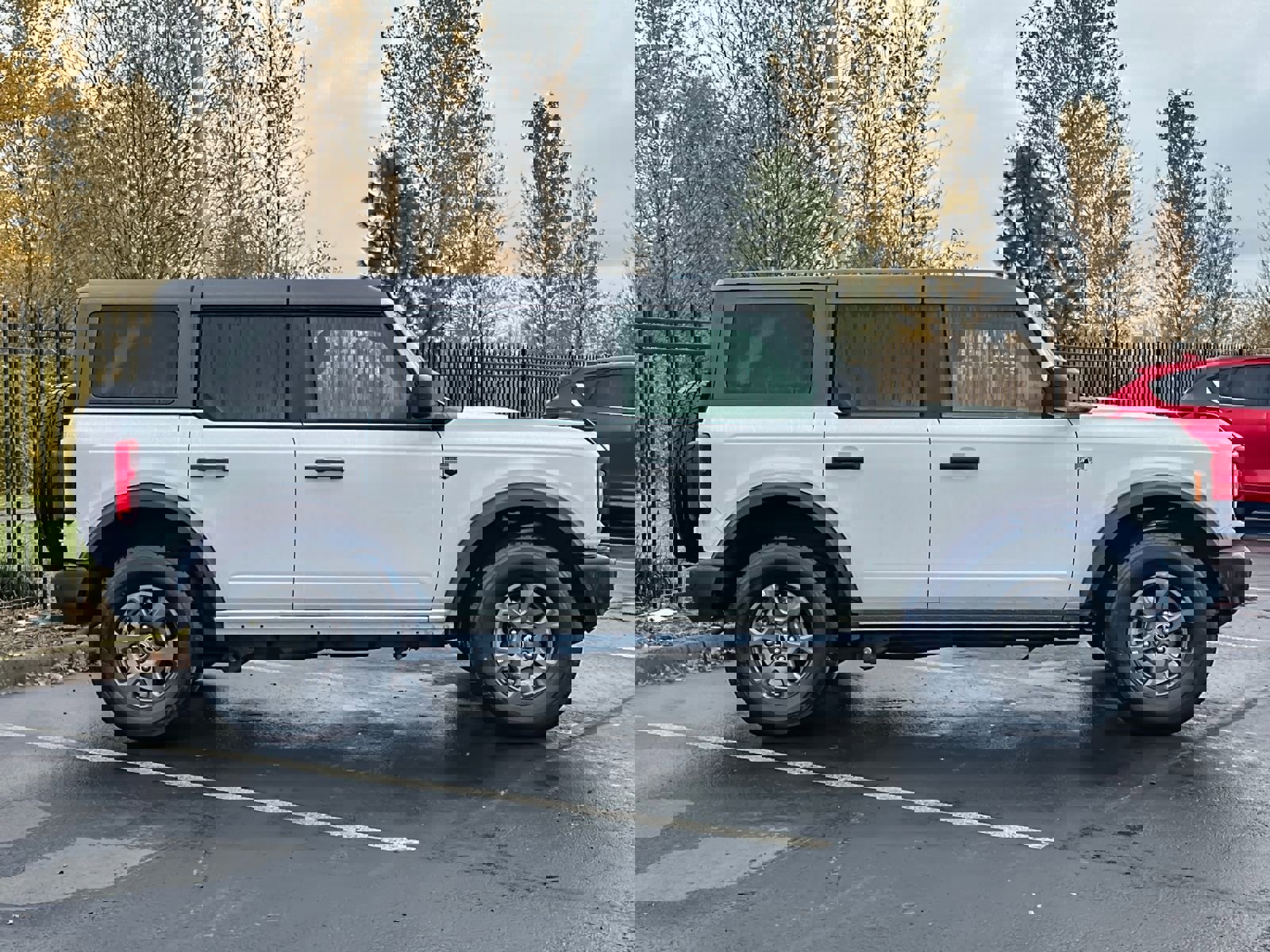 Used 2025 Ford Bronco Big Bend image 3