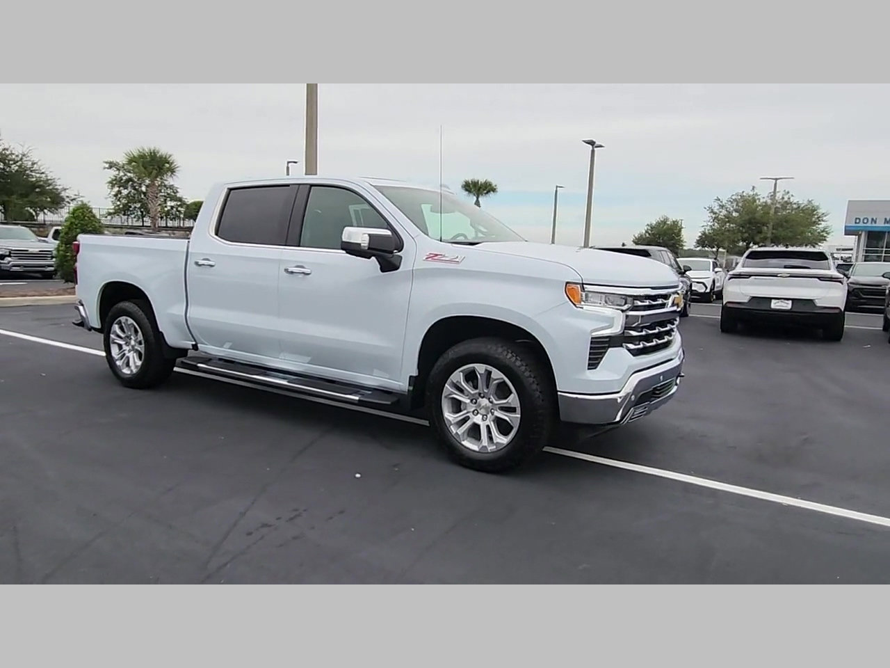New 2026 Chevrolet Silverado 1500 LTZ w/ Z71 Off-Road Package image 26