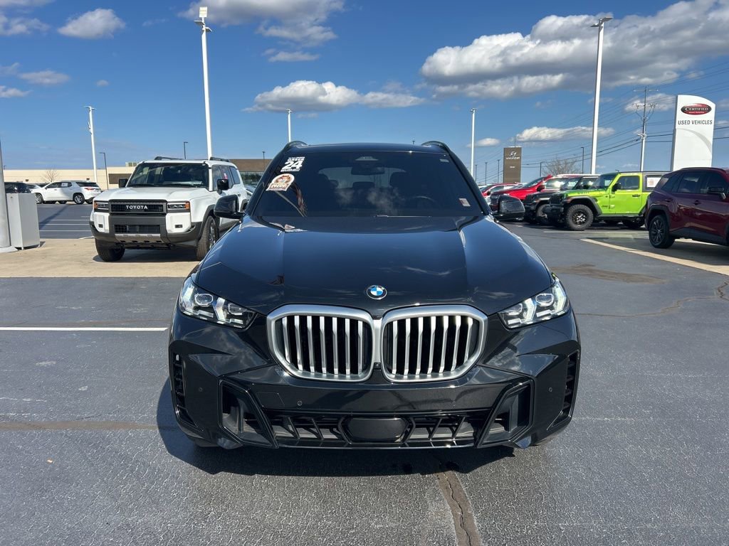 Used 2024 BMW X5 sDrive40i w/ M Sport Package image 26