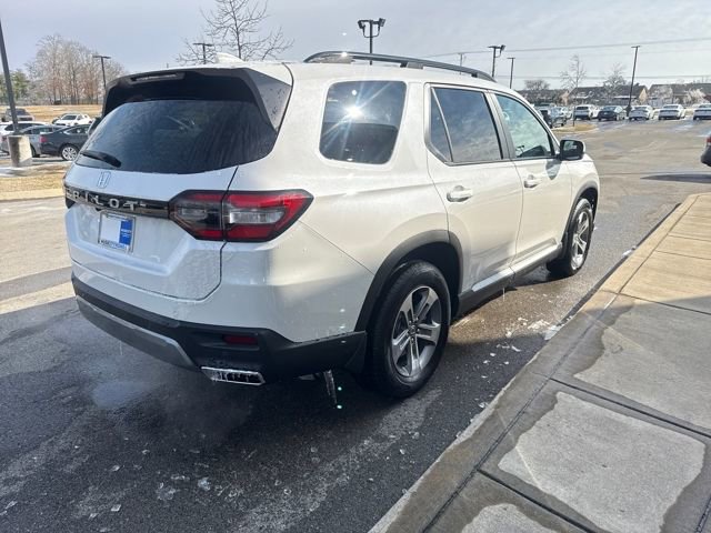 New 2026 Honda Pilot EX-L image 4