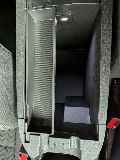 Used 2024 Chevrolet Equinox LT w/ LPO, Floor Liner Package FWD image 22