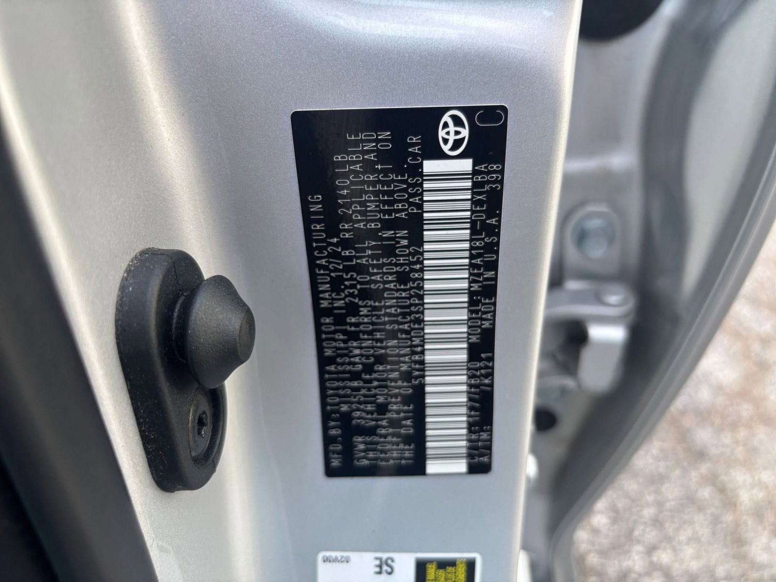 Used 2025 Toyota Corolla LE image 27