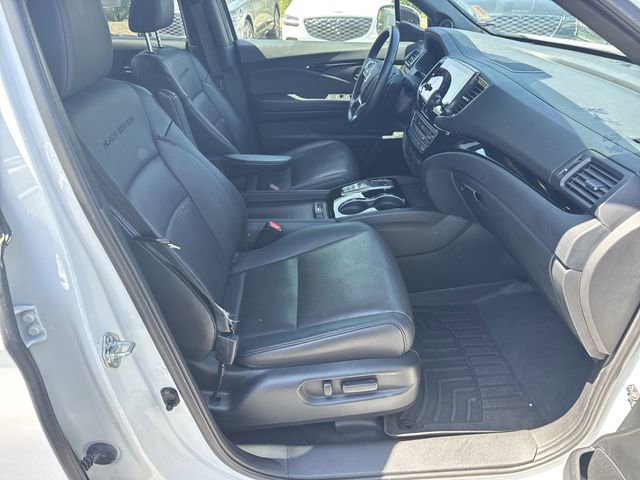 Used 2021 Honda Pilot Black Edition image 13