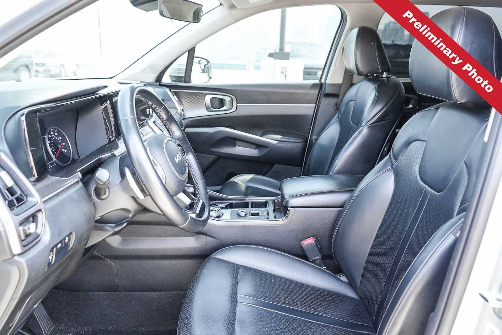 Used 2022 Kia Sorento S FWD image 14