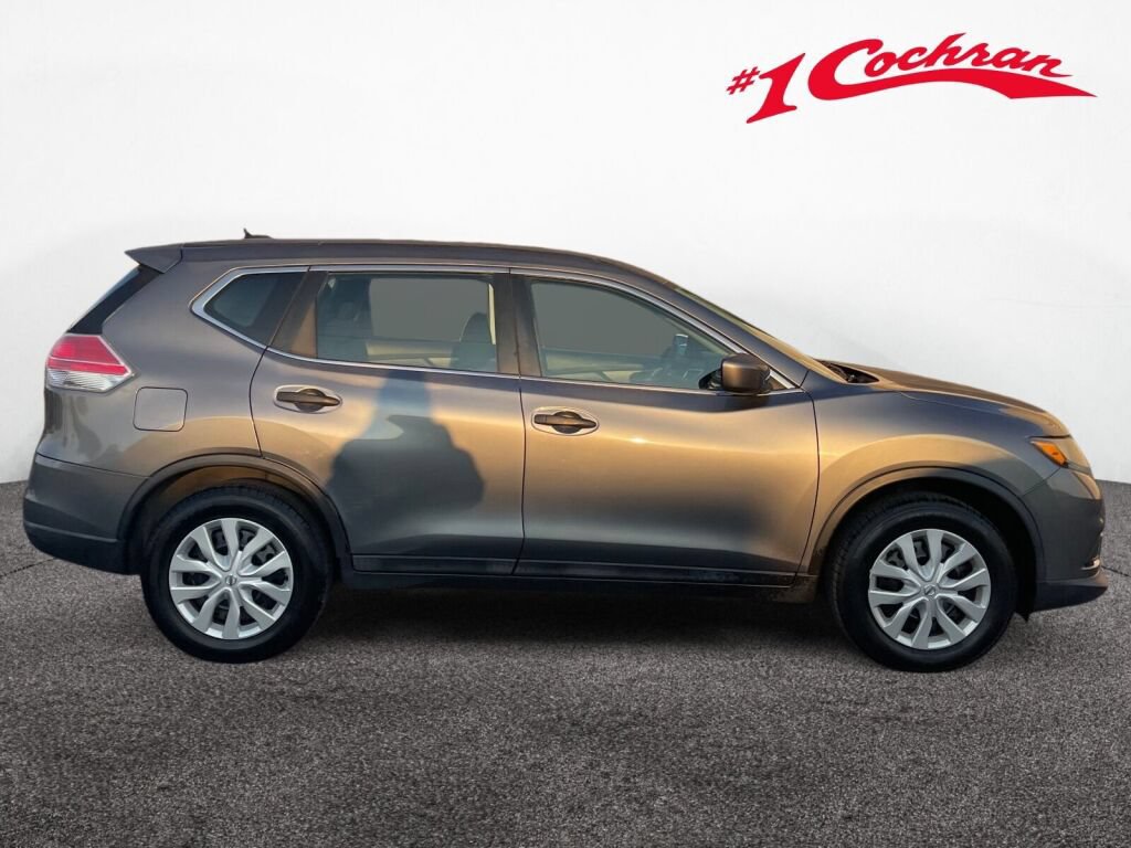 Used 2016 Nissan Rogue S FWD image 23