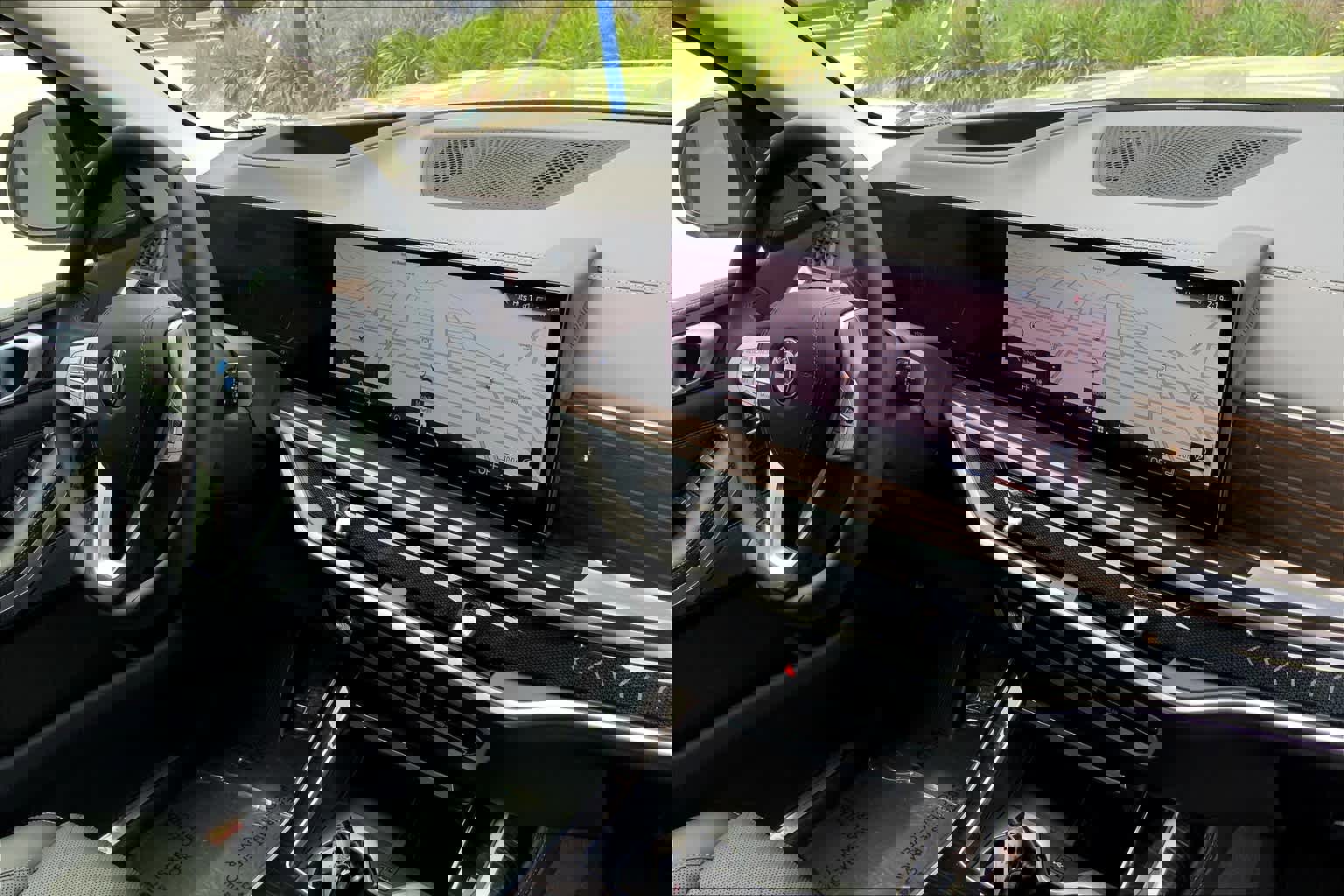 Used 2024 BMW X7 xDrive40i image 30