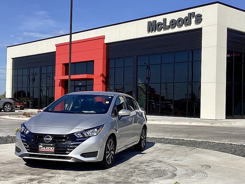Used 2023 Nissan Versa SV