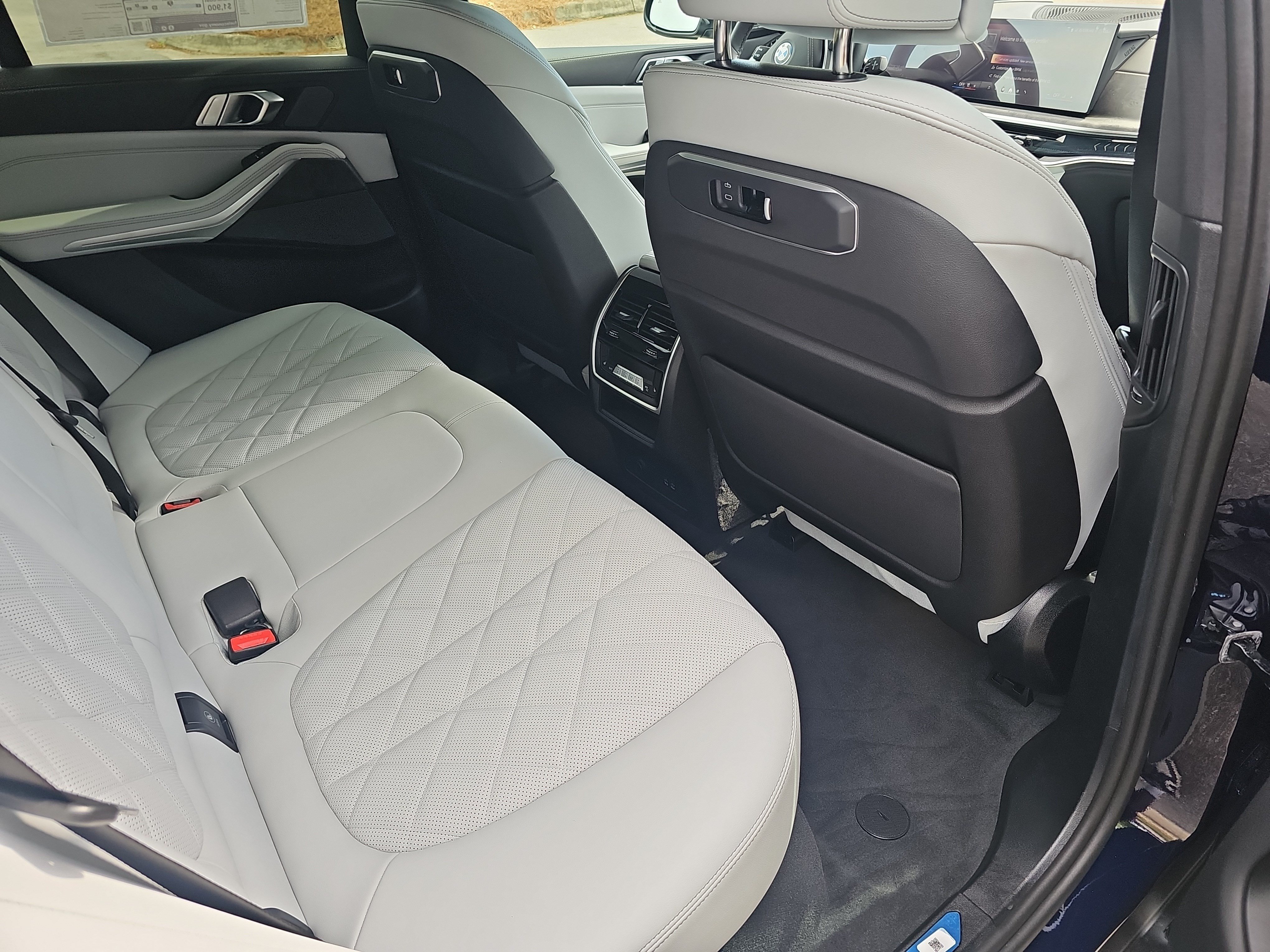 New 2026 BMW X5 xDrive50e AWD/4WD image 11