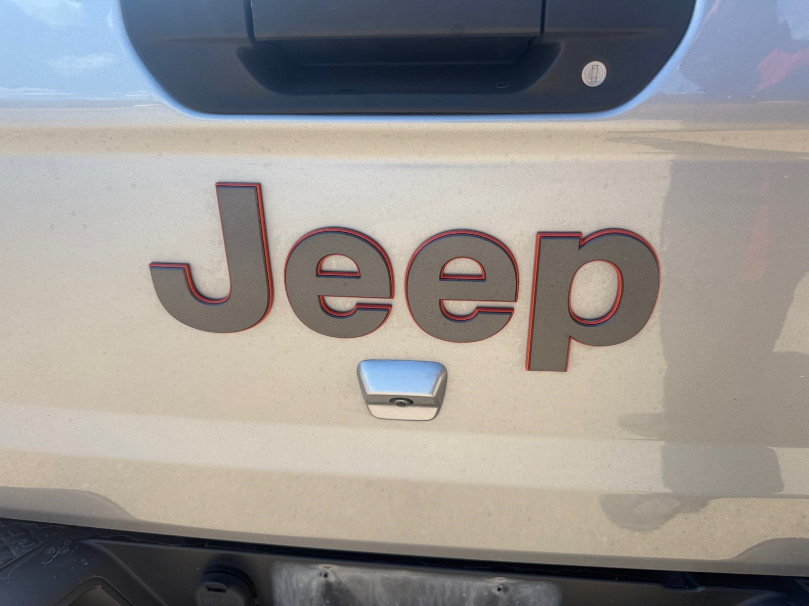 Used 2021 Jeep Gladiator Mojave w/ LED Lighting Group AWD/4WD image 22