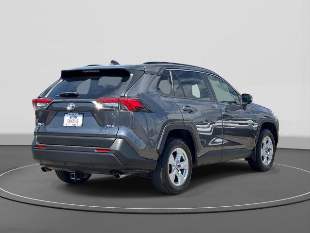 Used 2019 Toyota RAV4 XLE image 5