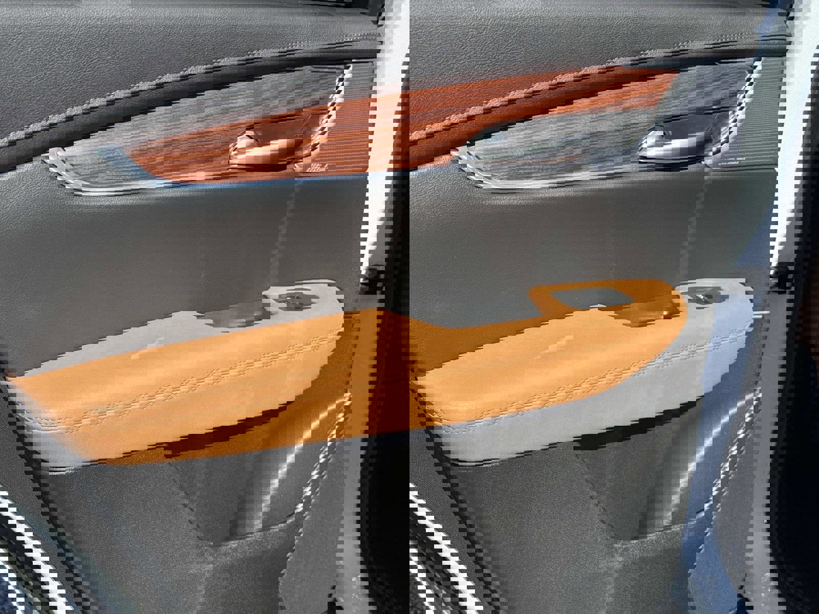 New 2026 Cadillac XT5 Premium Luxury w/ Driver Assist Package image 12