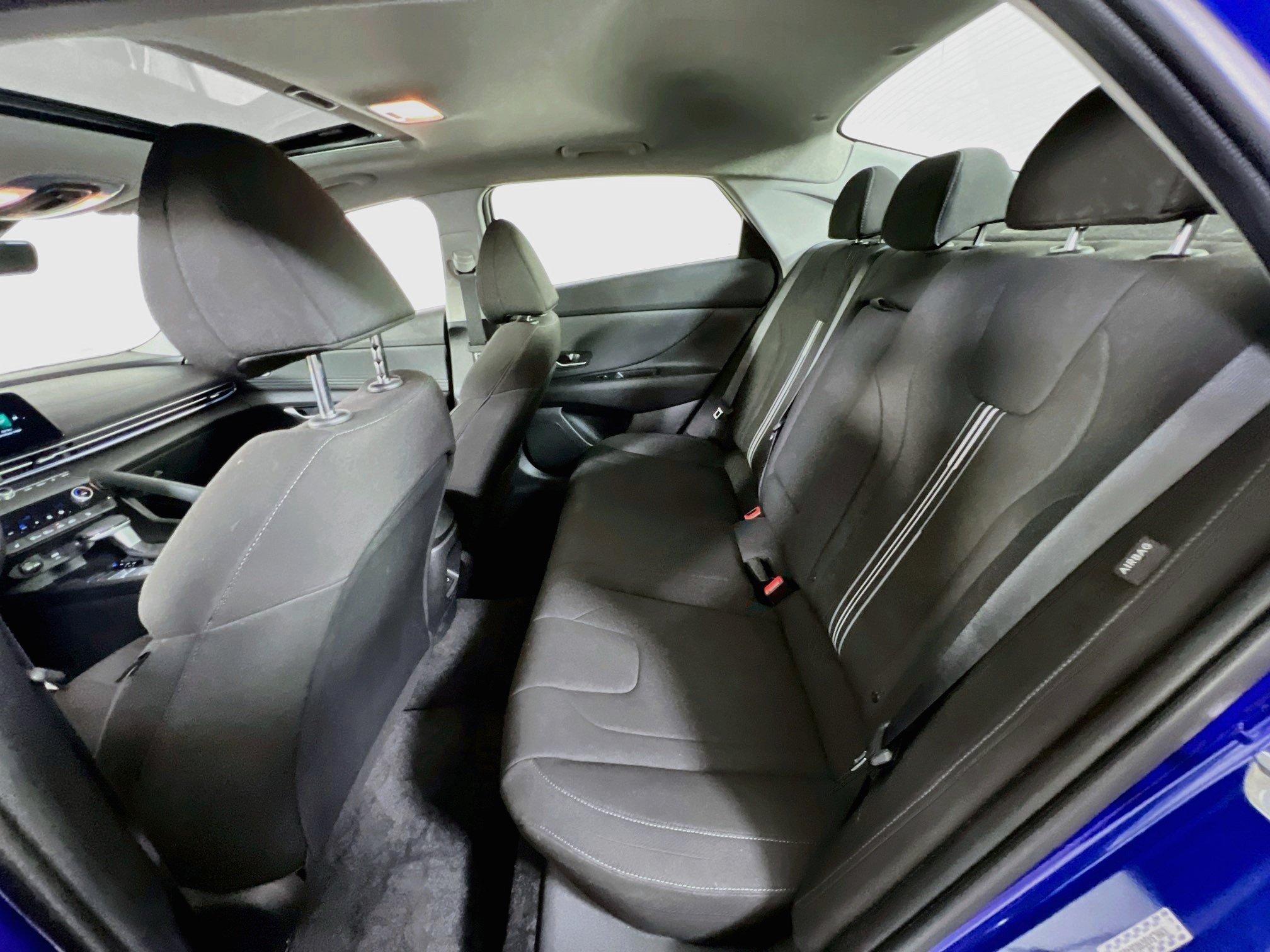 Used 2024 Hyundai Elantra SEL w/ Convenience Package FWD image 25