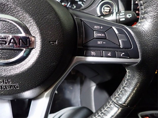 Used 2020 Nissan Rogue SV image 31