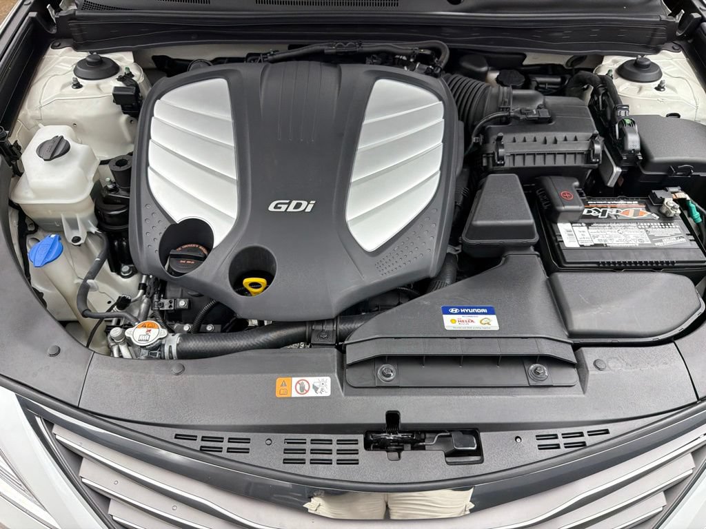Used 2017 Hyundai Azera Limited FWD image 30