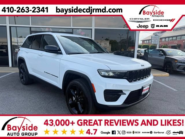 Used 2023 Jeep Grand Cherokee Altitude