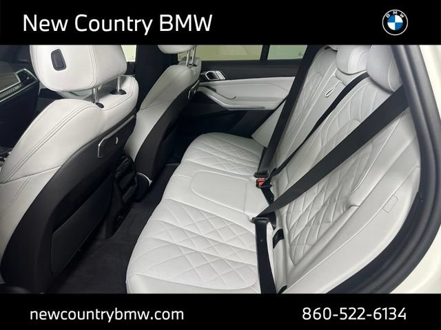 Used 2024 BMW X5 xDrive40i AWD/4WD image 21