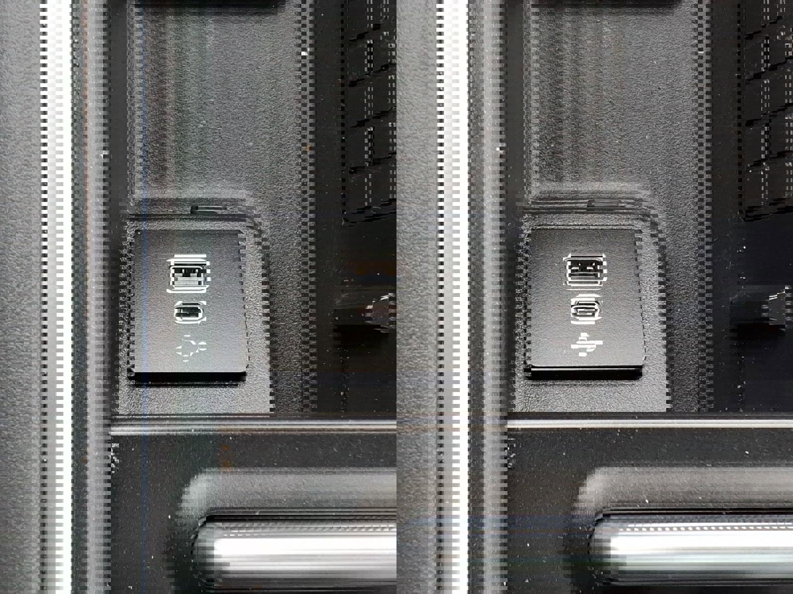 Certified 2025 Ford Expedition Max Active image 26