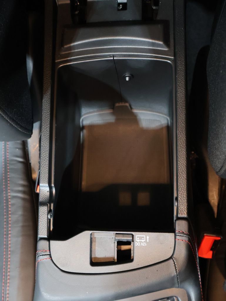 Used 2025 Dodge Durango GT image 38