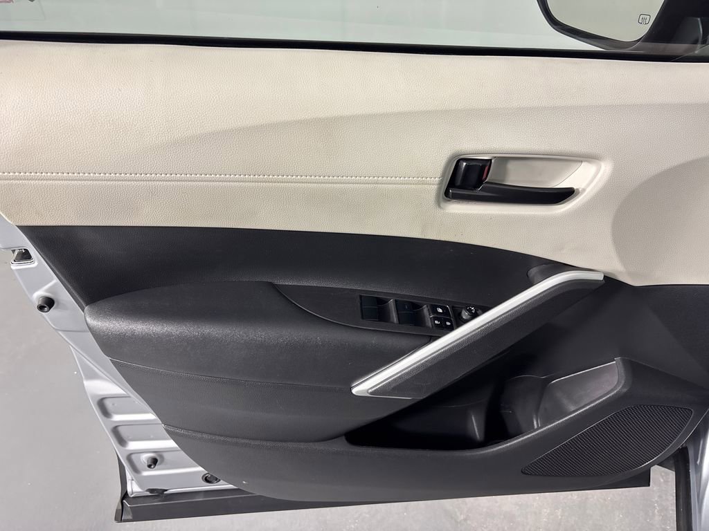 Certified 2024 Toyota Corolla Cross L image 23