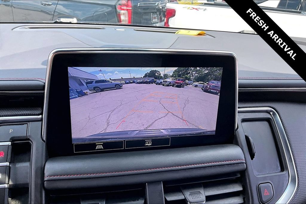 Used 2021 Chevrolet Suburban RST AWD/4WD image 9