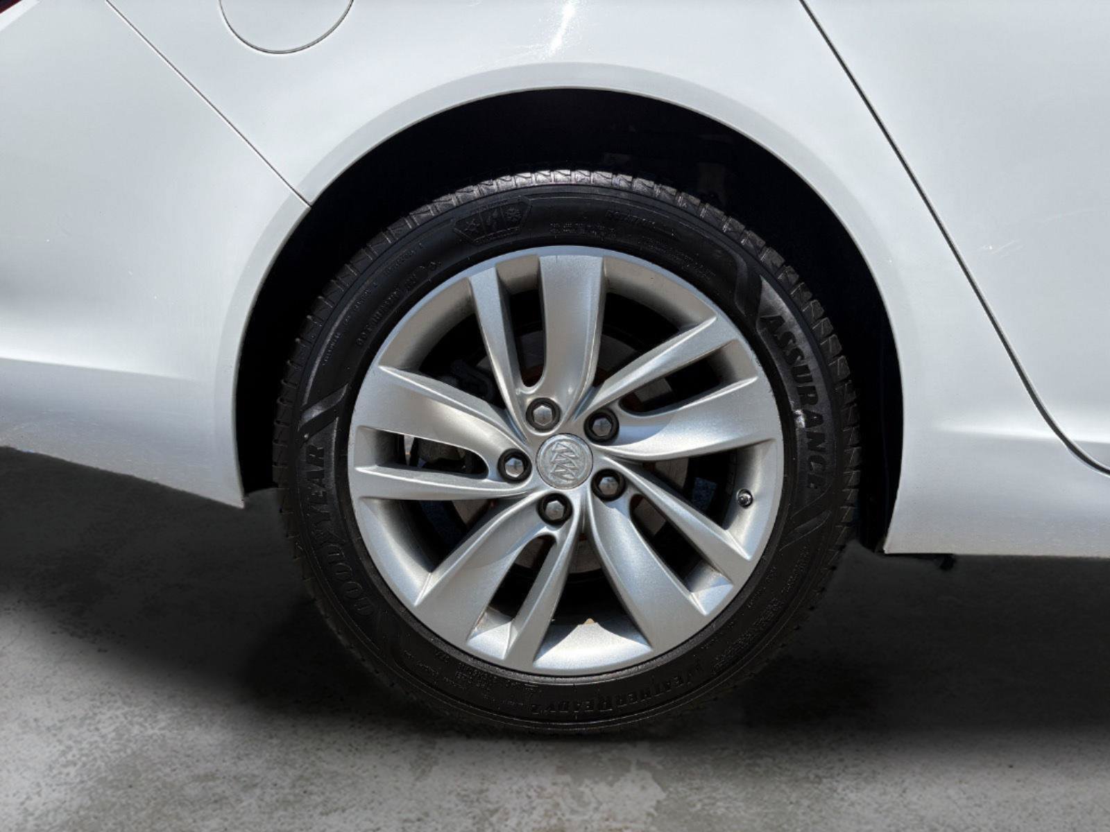 Used 2016 Buick Regal Premium FWD image 24