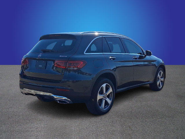 Used 2022 Mercedes-Benz GLC 300 4MATIC image 4
