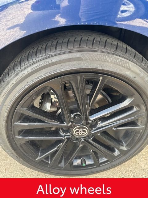 Used 2025 Toyota Camry SE w/ Convenience Package image 20