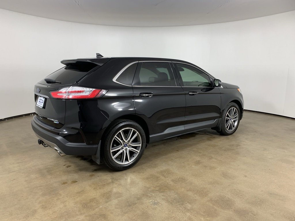 Used 2020 Ford Edge Titanium w/ Equipment Group 301A image 8