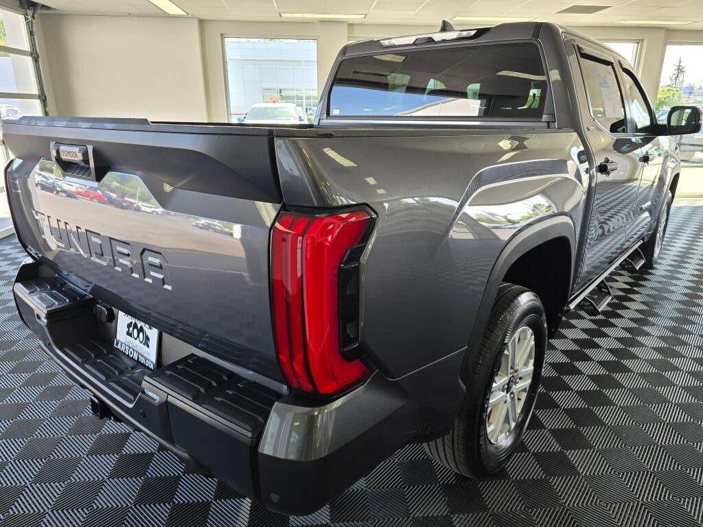 Used 2025 Toyota Tundra SR5 w/ SR5 Convenience Package AWD/4WD image 3
