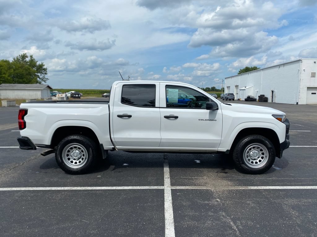 Used 2025 Chevrolet Colorado W/T RWD image 8
