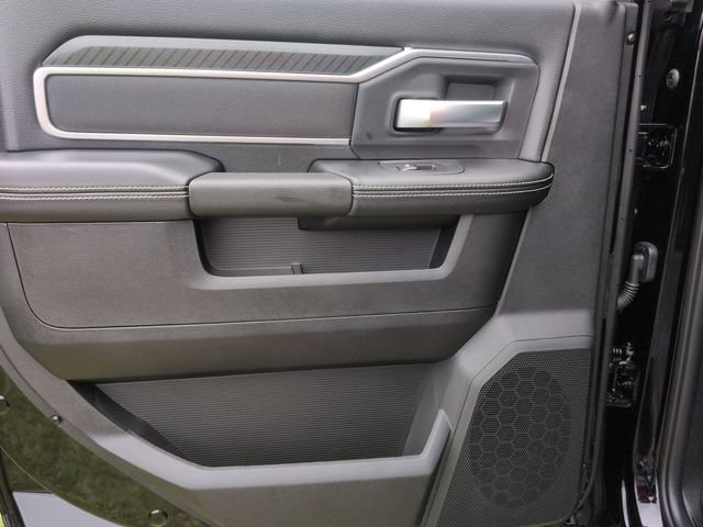 New 2026 RAM 3500 Big Horn AWD/4WD image 27